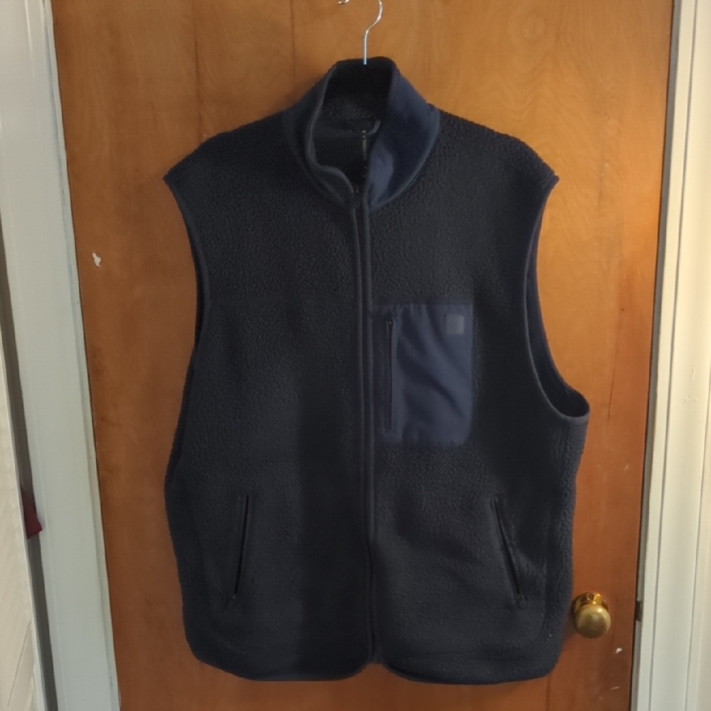 Ten Thousand Dark Gray Fleece Vest